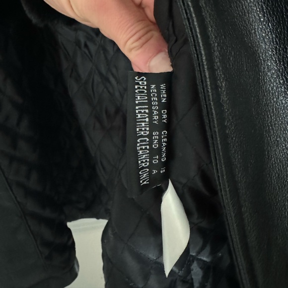 Wilson’s Leather Jacket - Picture 11 of 12